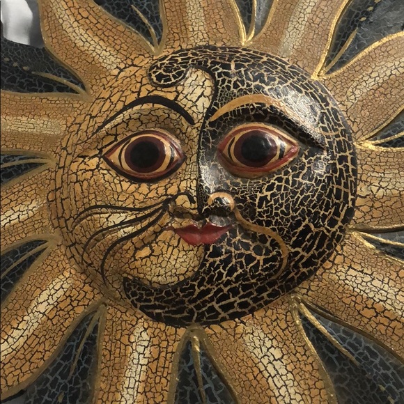 Sun/Moon Decoration - Picture 6 of 6